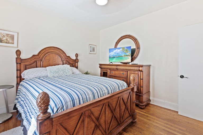 Bedroom 3, House Close to the Lake, Broward