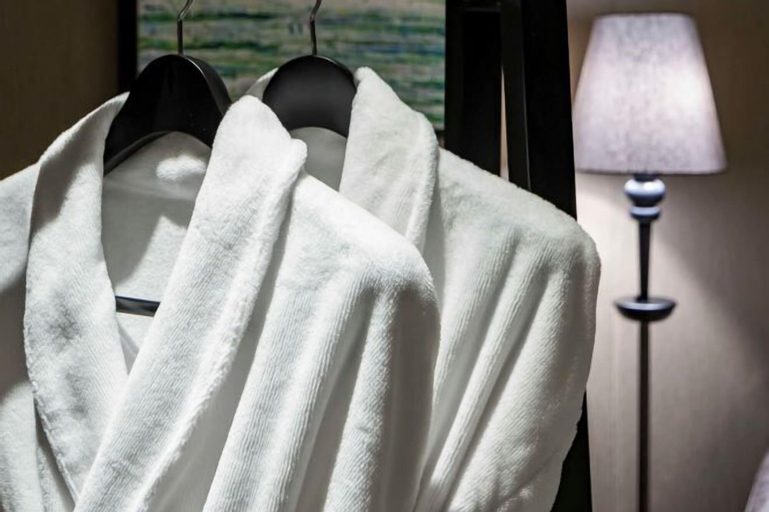 Amenities 11