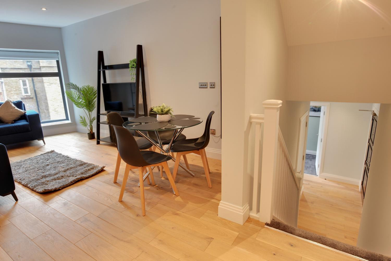 Others 3, New London Life Executive Apartments, Essex