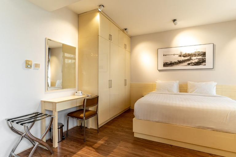 Bedroom 6