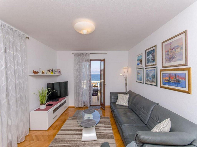 Others 4, Apartment Vito, Postira