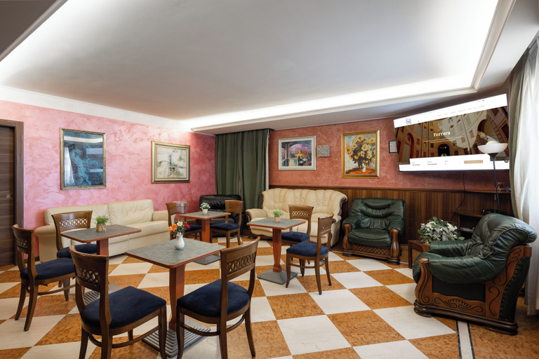 Food & Drinks 4, Lucrezia Borgia, Ferrara