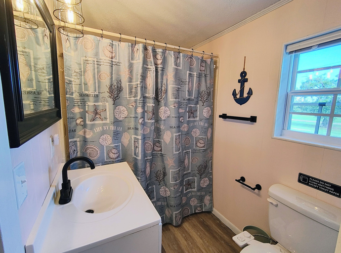 Bathroom 4, Dolphin Bay Hideaway, Baldwin