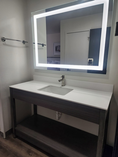 Bathroom 20