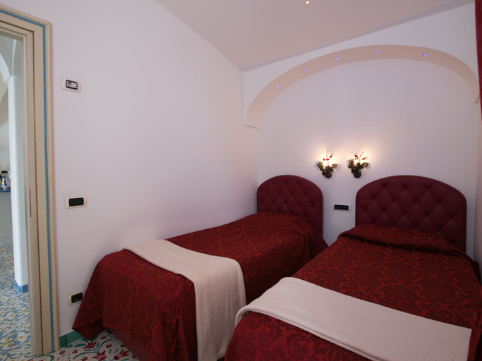 Bedroom 4, Apartment near Praia with Large Terrace & Spectacular Views, Salerno
