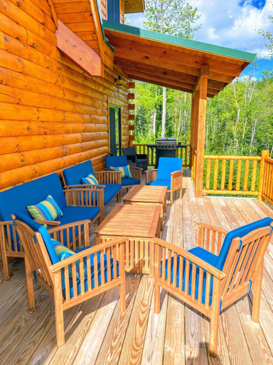 Others 5, UV Log home with direct Cannon Mountain views Minutes to attractions Fireplace Pool Table AC, Grafton