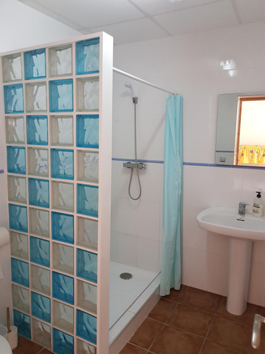 Bathroom 3, CAN CALLAU, Tarragona