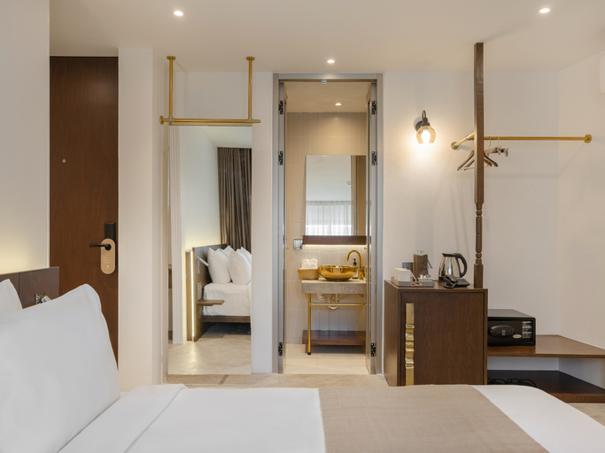 Bedroom 12