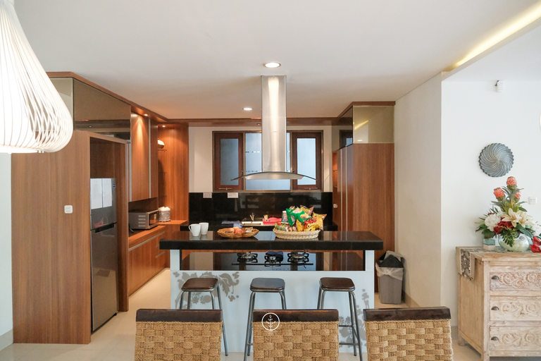 Dining Room 27