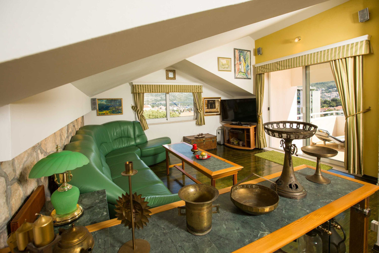 Food & Drinks 5, Holiday Home Lapad Beach Royal, Dubrovnik