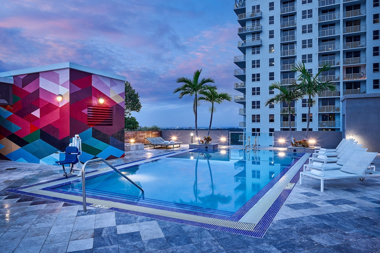 Sport & Beauty 2, CIRC HOTEL, Broward