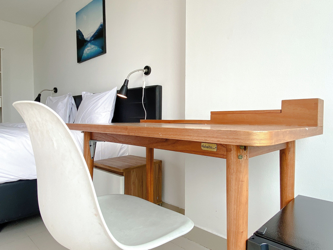 Bedroom 2, Modern Look And Homey Studio At Enviro Apartment, Cikarang