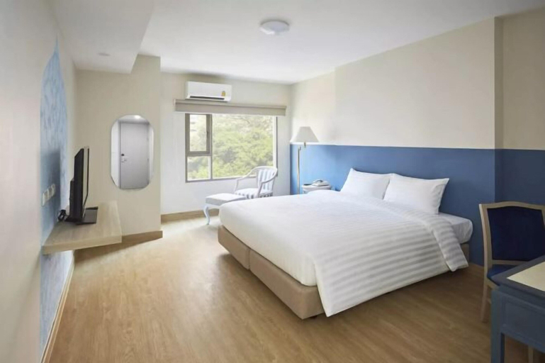 Bedroom 6