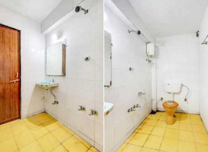 Bathroom, Hotel Sangam, Ahmadabad