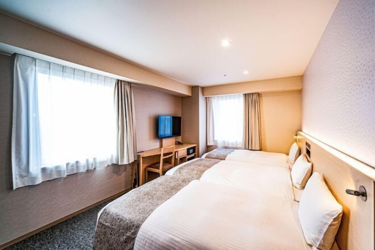 Bedroom 12