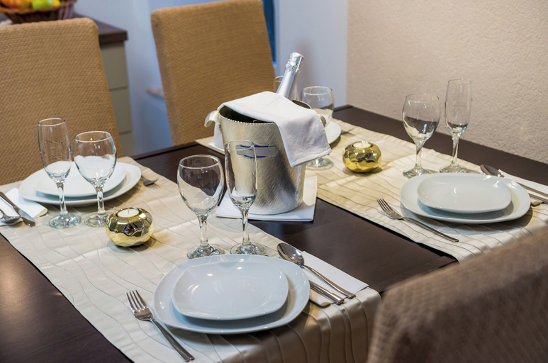 Food & Drinks, Apartment Maru Prestige, Dubrovnik