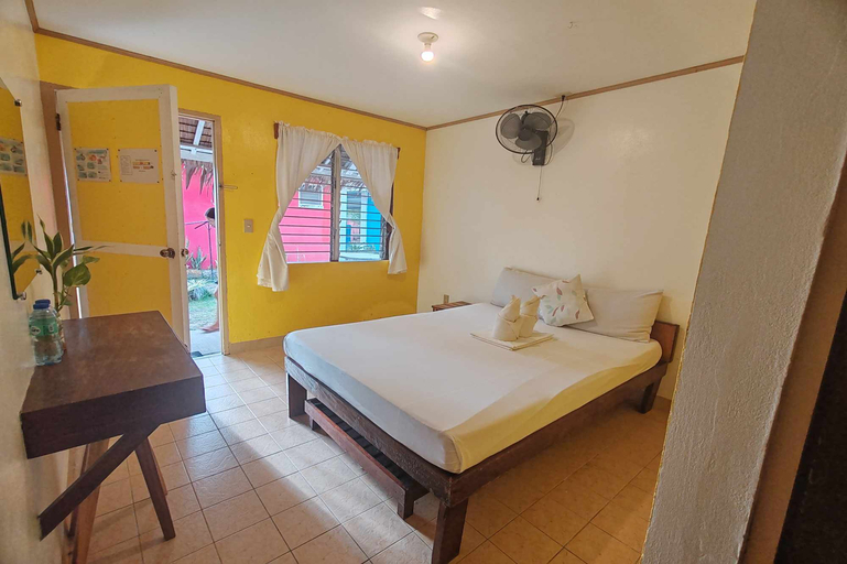 Bedroom 3, Summer Homes Beach Front Resort and Cottages Port Barton, San Vicente