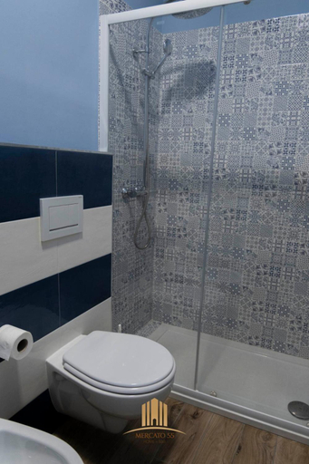 Bathroom 2, MERCATO55, Taranto