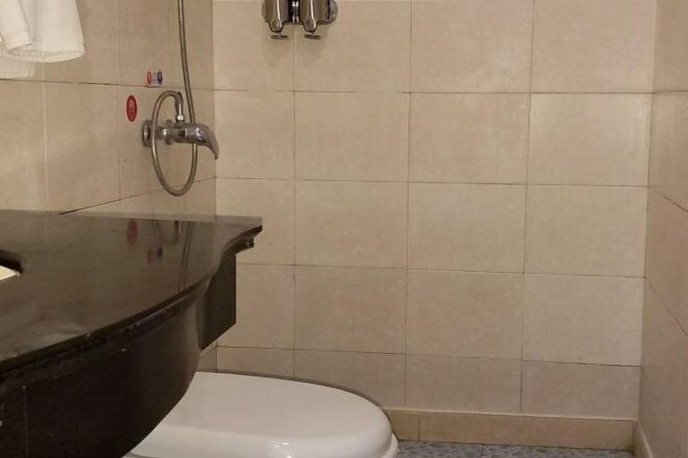 Bathroom 4, Xinglan Hotel, Shanghai