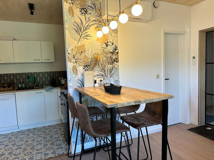 Dining Room 3
