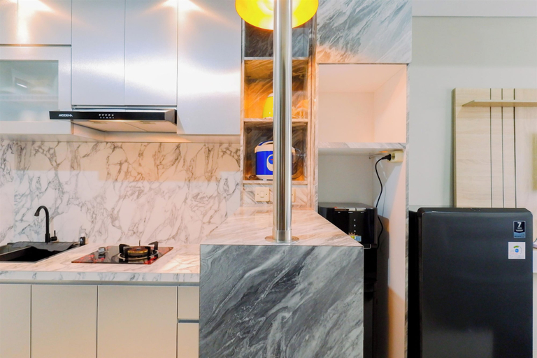 Others 4, Homey And Minimalist 1Br Royal Sentul Park Apartment, Bogor