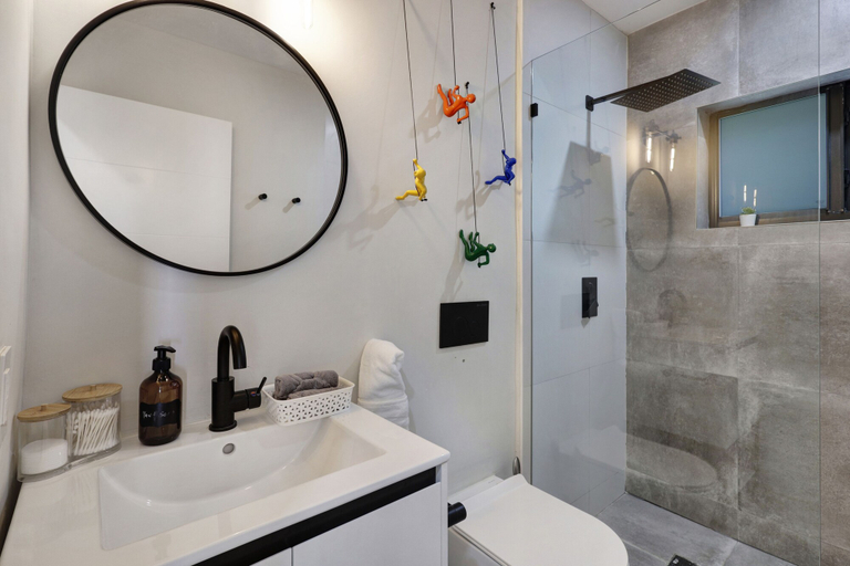 Bathroom 4, SuCasa Oro, Miami-Dade