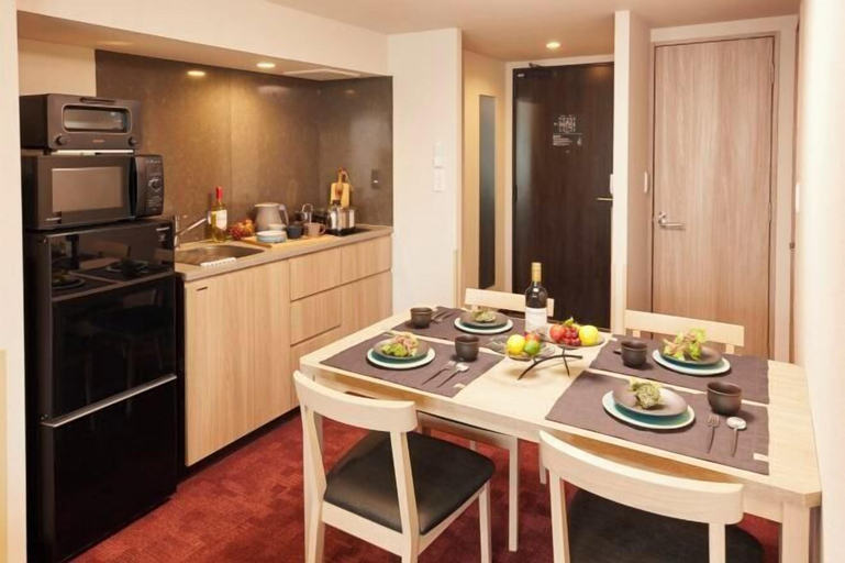 Dining Room 27