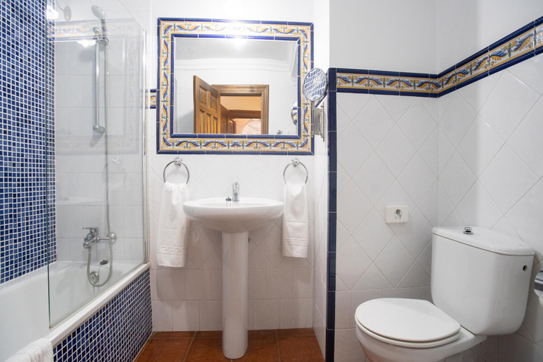 Bathroom 4, Soho Boutique Palacio San Gabriel, Málaga