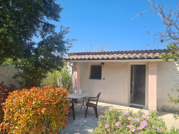 Others 4, Les Buisses en Provence, Vaucluse