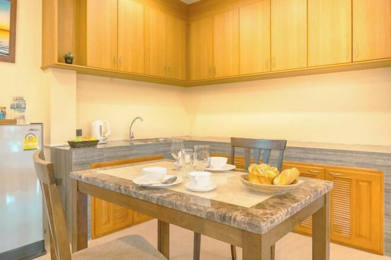Dining Room 25