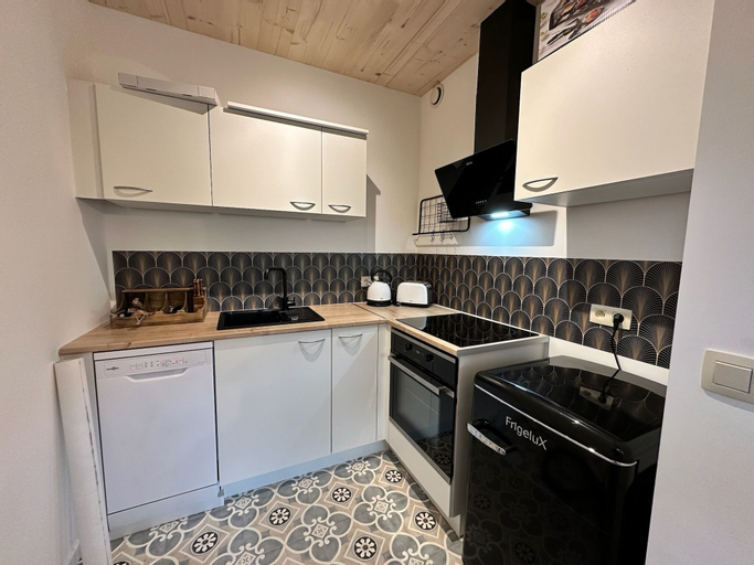 Dining Room 7