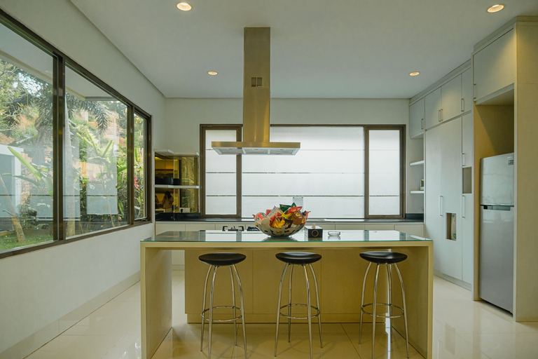 Dining Room 26