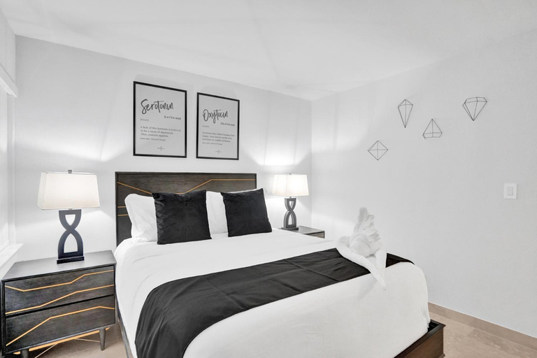 Others 4, Bright Beachside Getaway, Broward