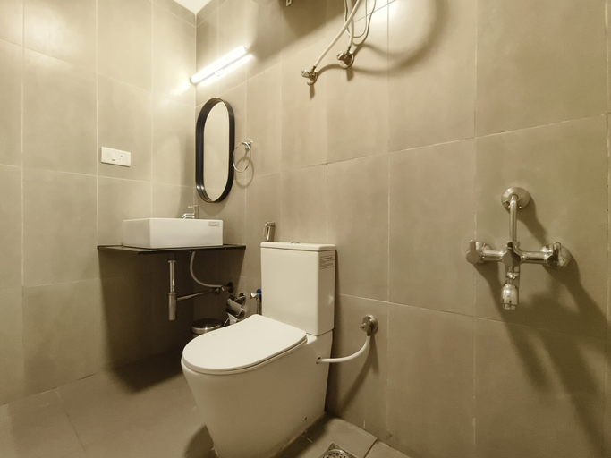 Bathroom 4, Olive Hotel Palace Road by Embassy Group, Bangalore