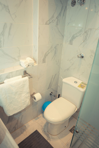 Bathroom 3, Seven Seasons Hospitality, El Alamein