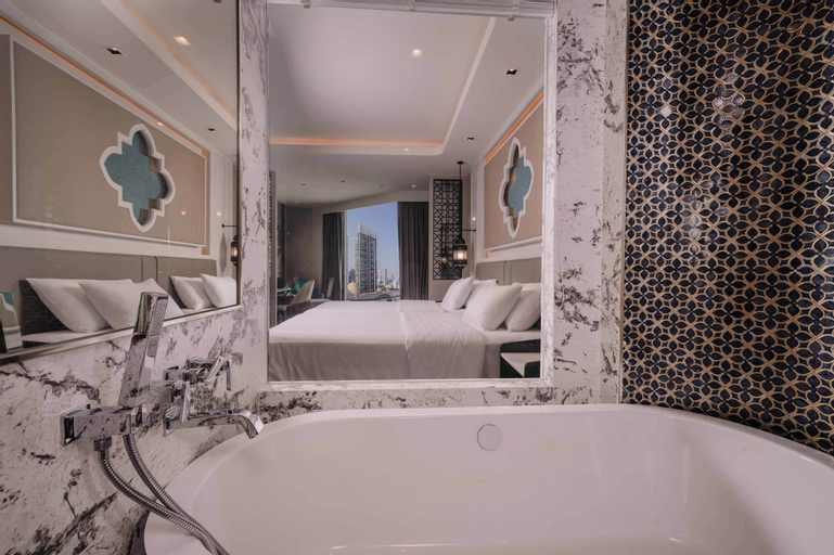 Bathroom 9