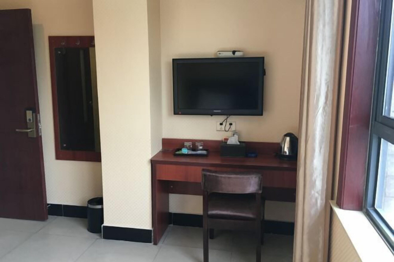 Bedroom 6