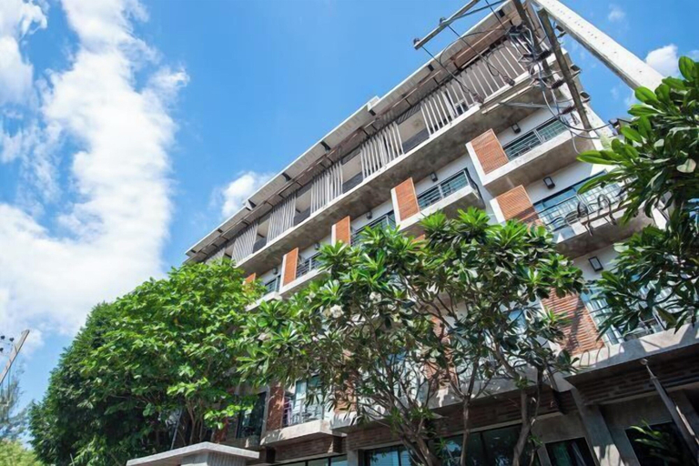 Exterior & Views 2, B2 Khamtieng Boutique & Budget Hotel, Ahanta West
