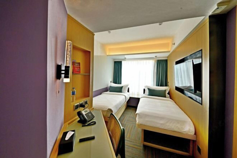 Bedroom 6