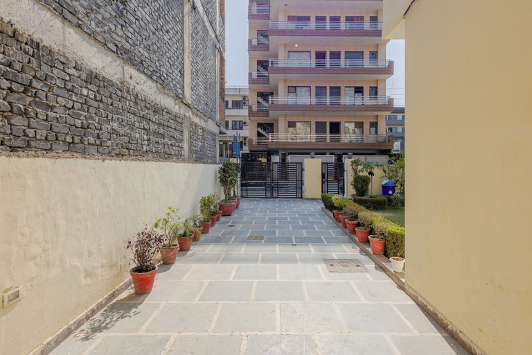 Exterior & Views 2, Lime Tree Studio Near Fortis Gurgaon, Gurgaon