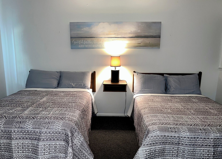 Bedroom 2, Indian Creek Lodge, Newton