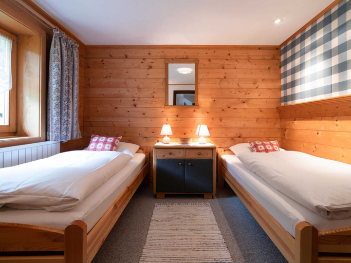 Bedroom 2, Chalet in Kirchberg With Terrace and Garden, Kitzbühel