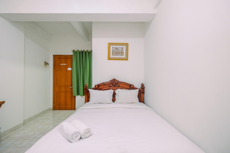 Cozy And Homey Studio Apartment At Margonda Residence 1, Depok