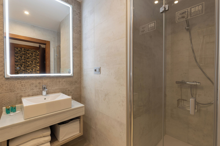 Bathroom 5, BIBO SUITES SAN AGUSTIN, Granada