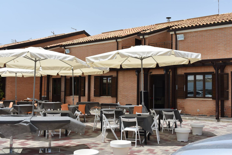 Food & Drinks 5, Riviera Village, Caltanissetta