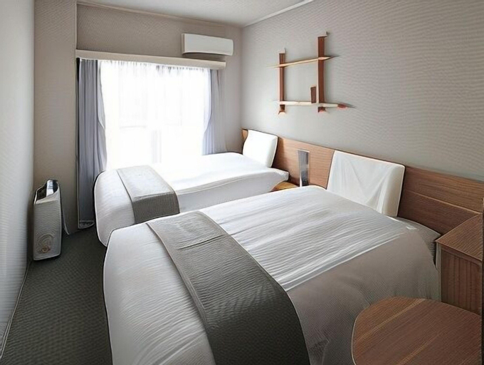 Bedroom 18