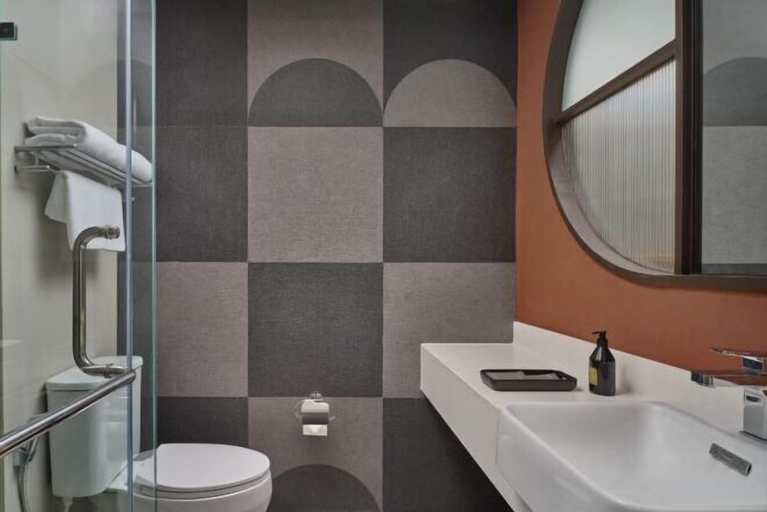 Bathroom 3