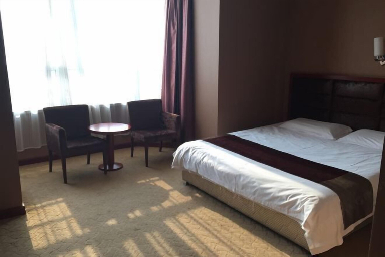 Bedroom 2, Jiangnan Business Hotel, Mudanjiang