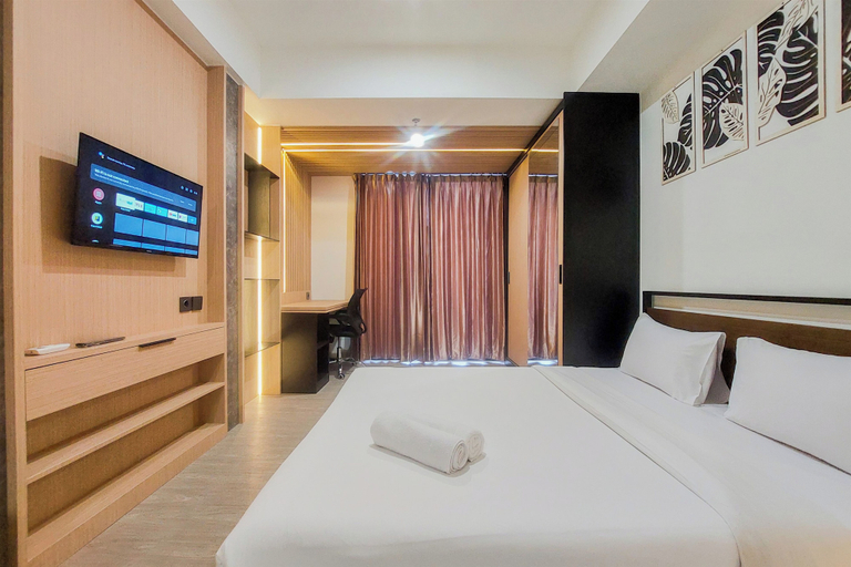 Bedroom 4, Restful And Cozy Stay Studio With Balcon At Collins Boulevard Apartment, Tangerang