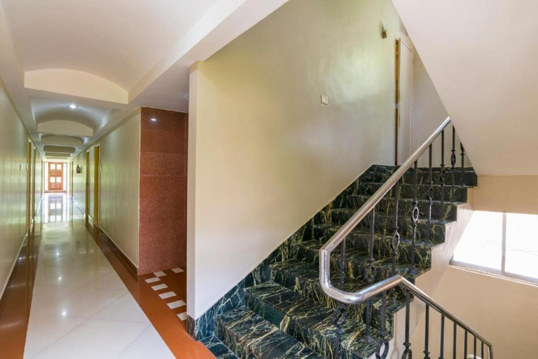 Others 5, Crescent Park Hotel, Chennai